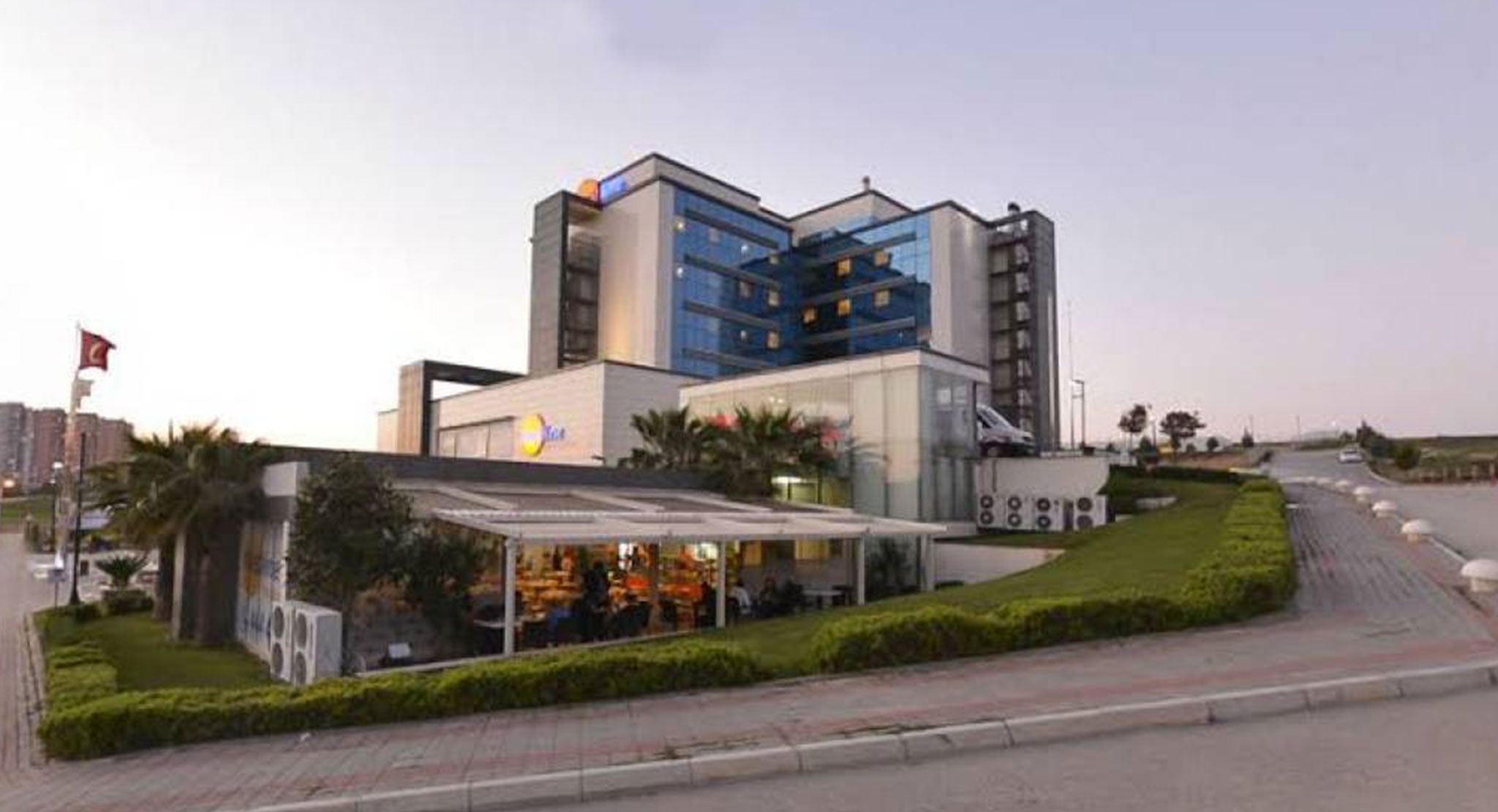 Medline Hastanesi Ek Binası